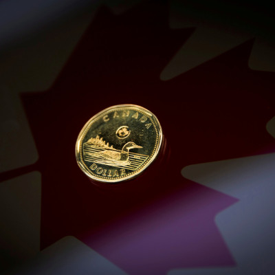 Une pièce d&#39;un dollar canadien, communément connue sous le nom de "Loonie", est représentée sur cette photo d&#39;illustration prise à Toronto