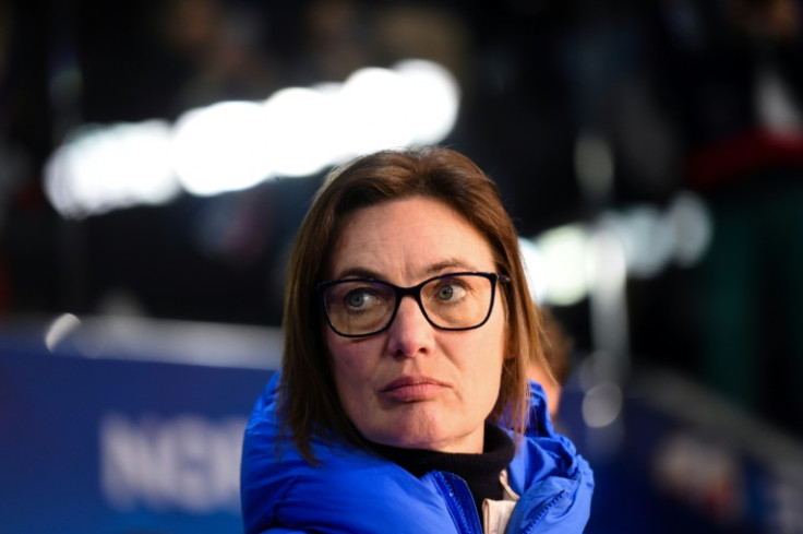 La position de Corinne Diacre en tant qu&#39;entraîneur de l&#39;équipe de France féminine est sous surveillance après le départ de plusieurs joueuses de premier plan la semaine dernière