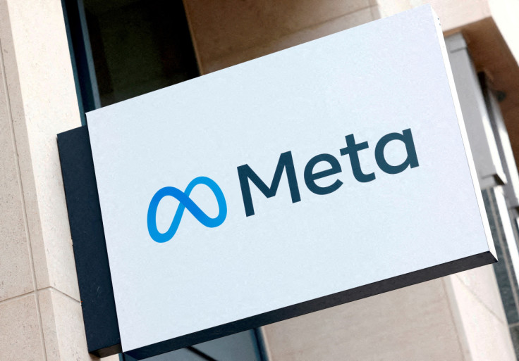 Le logo du business group de Meta Platforms est visible à Bruxelles