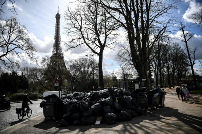 Les ordures se sont accumulées à Paris la semaine dernière en raison d&#39;une grève des éboueurs