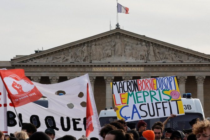 Le projet de loi sur la réforme des retraites du gouvernement français à l&#39;Assemblée nationale à Paris