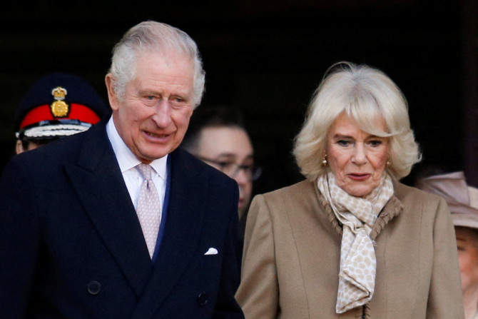 Le roi Charles et la reine Camilla de Grande-Bretagne visitent l&#39;hôtel de ville de Bolton, à Bolton