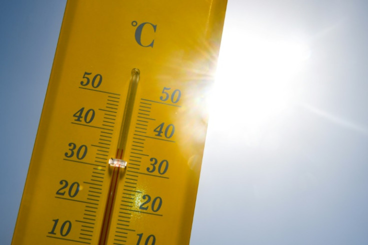 Les météorologues et leurs thermomètres ont été critiqués par les climato-sceptiques en ligne