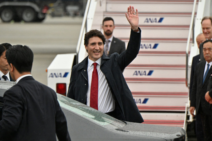 Le PM canadien Trudeau arrive à l&#39;aéroport d&#39;Hiroshima pour assister au sommet des dirigeants du G7 à Mihara, préfecture d&#39;Hiroshima, Japon