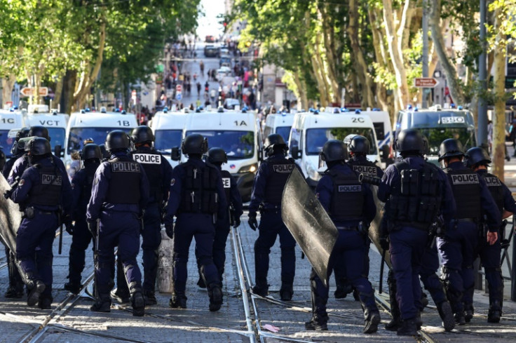 Marseille a connu d&#39;intenses affrontements et pillages