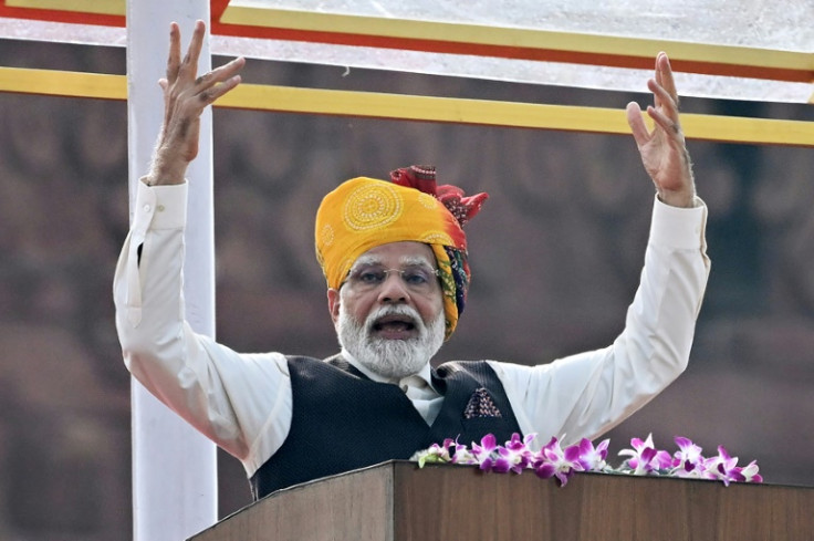 Le Premier ministre indien Narendra Modi a appelé à la paix dans le nord-est reculé où des affrontements ethniques ont tué plus de 150 personnes.
