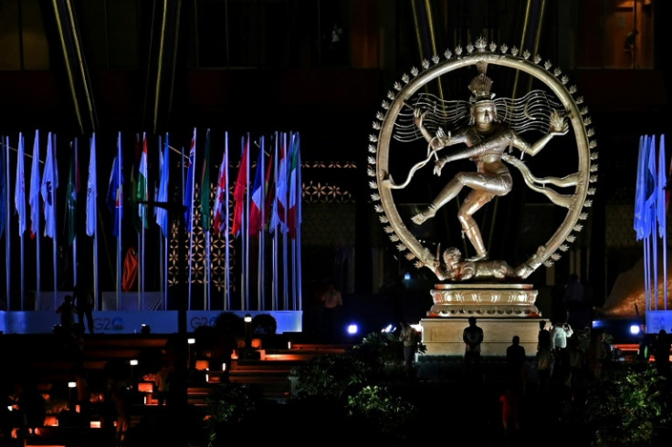 La statue en bronze de 27 pieds de haut « Nataraja » est installée sur le site du sommet du G20 en Inde à New Delhi