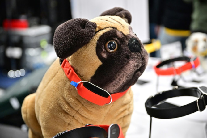 Le Minitailz, un collier intelligent pour chiens et chats d&#39;Inoxia, au Consumer Electronics Show de Las Vegas, Nevada