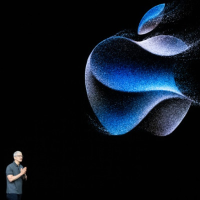 Apple, dirigé par Tim Cook, souhaite enfermer les utilisateurs dans son écosystème, mais les règles européennes l&#39;obligent à s&#39;ouvrir