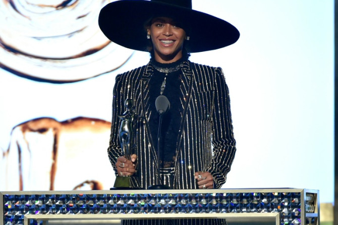 Beyoncé embrasse ses racines texanes avec son nouvel album « Cowboy Carter »
