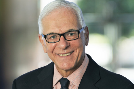 Nicholas Sargen, maître de conférences à Darden School of Buisness